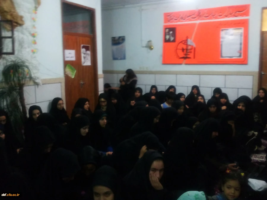شرکت دانشجویان مرکز در مراسم دهه ی فاطمیه در حوزه ی علمیه خواهران کازرون 2