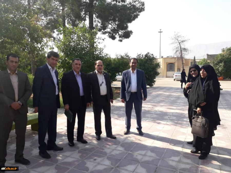 بازدید مدیر امور پردیس های دانشگاه فرهنگیان  استان فارس از کازرون همزمان با مراسم استقبال از  دانشجو معلمان نو ورود سال 98 2