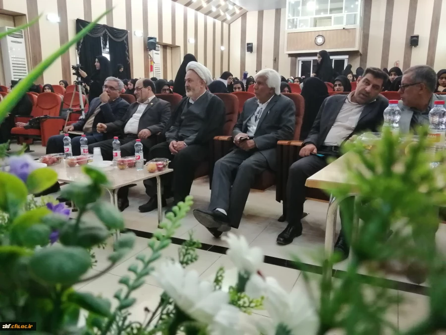 بازدید مدیر امور پردیس های دانشگاه فرهنگیان  استان فارس از کازرون همزمان با مراسم استقبال از  دانشجو معلمان نو ورود سال 98 2