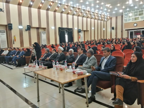 بازدید مدیر امور پردیس های دانشگاه فرهنگیان  استان فارس از کازرون همزمان با مراسم استقبال از  دانشجو معلمان نو ورود سال 98 2