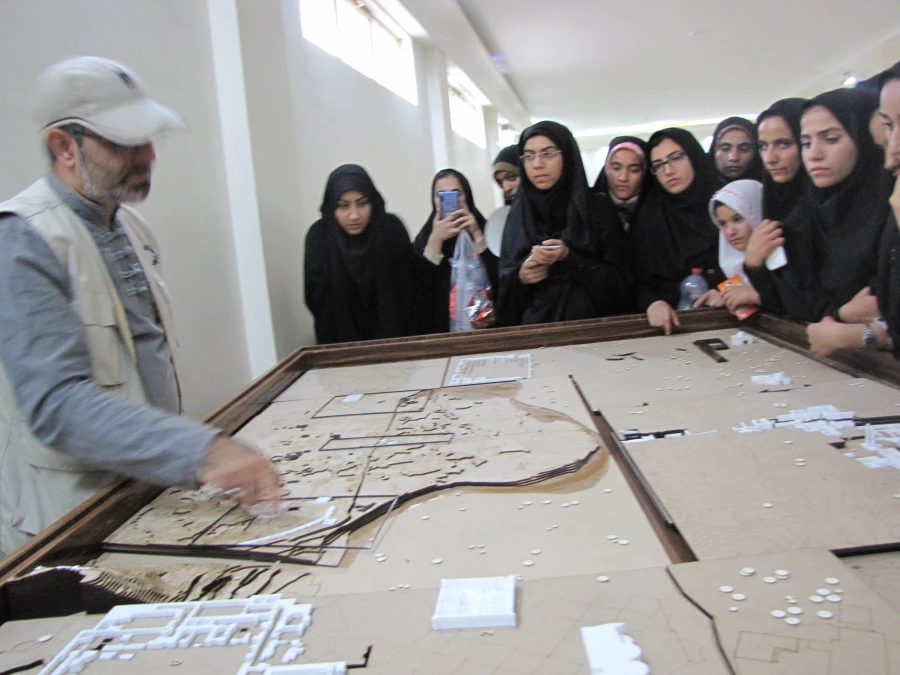 بازدید دانشجویان ورودی 98 از شهر باستانی بیشابور کازرون 7