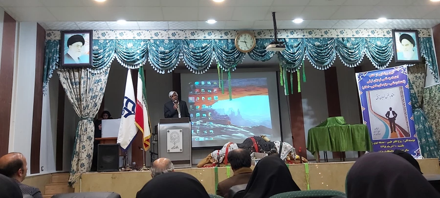 برگزاری شب شعر دانشجویی با عنوان معراج شقایق ها  6