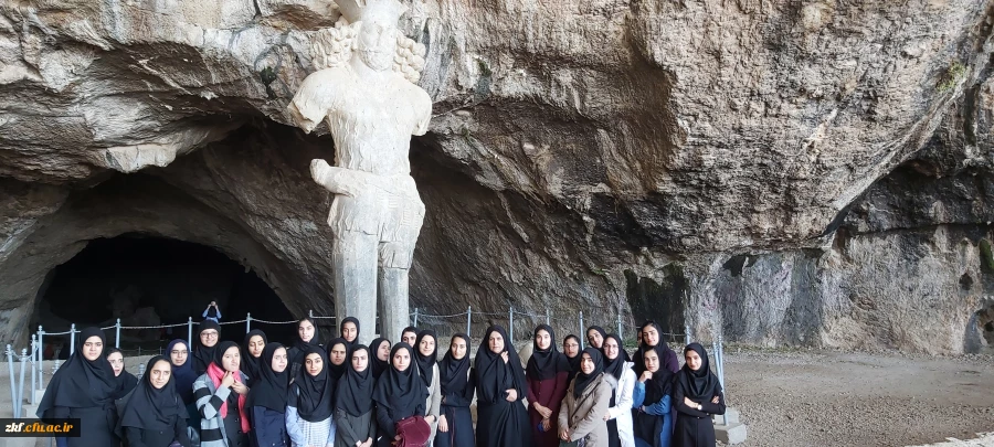 برنامه کوه پیمایی دانشجویان به غار شاپور در کازرون 2
