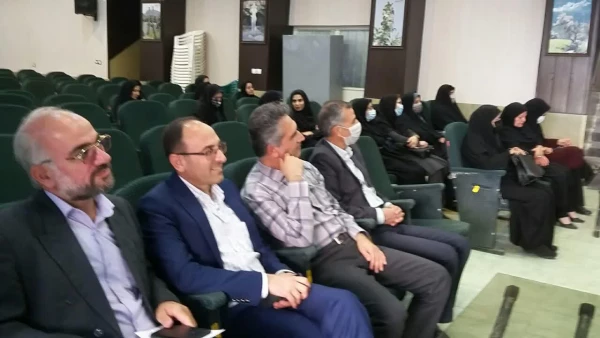 برگزاری جلسه آموزشی در دانشگاه فرهنگبان واحد زینب کبری (س) گازرون
با حضور معاون آموزشی پردیس شهید باهنر شیراز  2