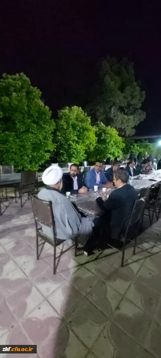 افطاری اساتید واحد دانشگاهی زینب کبری(س)کازرون با حضور مدیریت امور پردیس های استان فارس دکتر زارع شیبانی و مسئول نهاد رهبری در مدیریت امور پردیس های استان فارس 