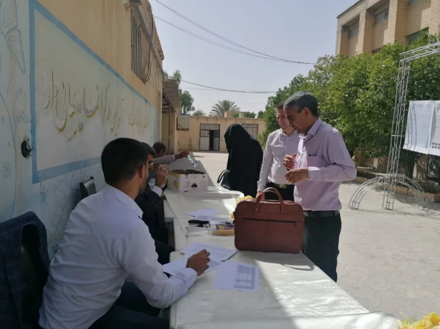  برگزاری نخستین همایش منطقه ای علوم تربیتی و روانشناسی با رویکرد توسعه حرفه ای معلم 
با همکاری دانشگاه فرهنگیان کازرون و اداره آموزش و پرورش شهرستان کوهچنار 3