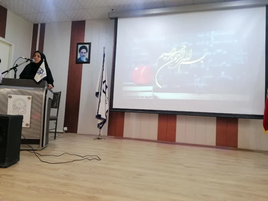  برگزاری نخستین همایش منطقه ای علوم تربیتی و روانشناسی با رویکرد توسعه حرفه ای معلم 
با همکاری دانشگاه فرهنگیان کازرون و اداره آموزش و پرورش شهرستان کوهچنار 4