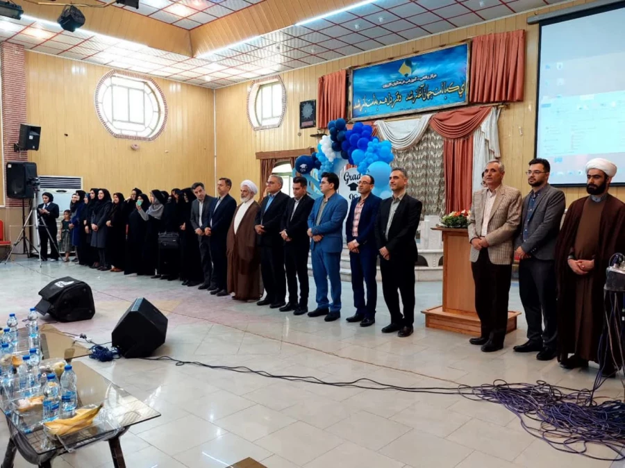 آیین دانش آموختگی دانشجویان دانشگاه فرهنگیان کازرون ورودی 1398 11