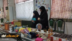 برگزاری نمایشگاه دست سازه های دانشجویان ، دانش آموختگان دانشگاه فرهنگیان و معلمان آموزش و پرورش شهرستان کازرون  4