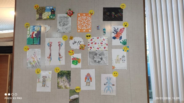 برگزاری نمایشگاه دست سازه های دانشجویان ، دانش آموختگان دانشگاه فرهنگیان و معلمان آموزش و پرورش شهرستان کازرون  5