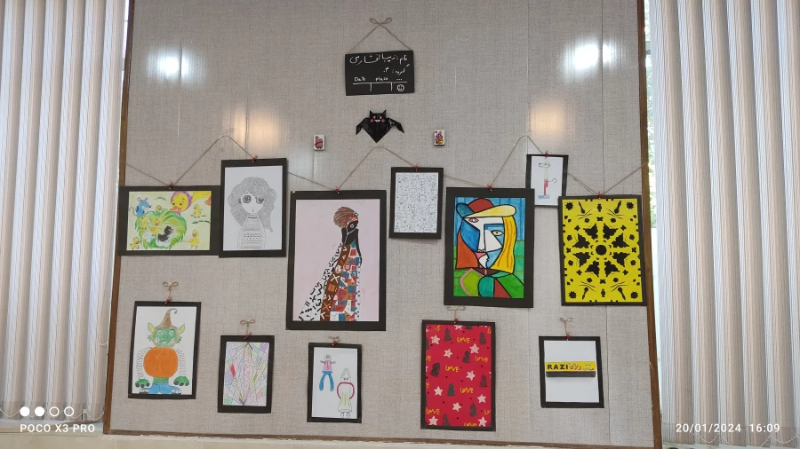برگزاری نمایشگاه دست سازه های دانشجویان ، دانش آموختگان دانشگاه فرهنگیان و معلمان آموزش و پرورش شهرستان کازرون  7