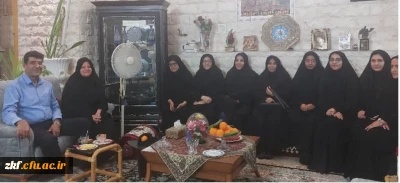 دیدار مسئولان و دانشجو معلمان دانشگاه زینب کبری (س) کازرون با خانواده محترم آزاده و رزمنده 8 سال دفاع مقدس