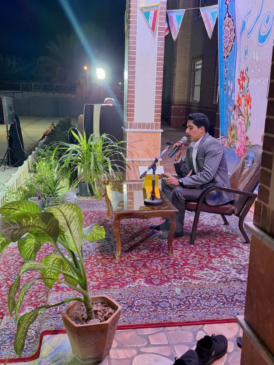 برگزاری محفل انس با قرآن به یاد شهیدان خدمت در واحد دانشگاهی زینب کبری (س)  2