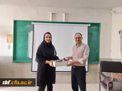 کارگاه کار با گل رُسدر مرکز زینب کبری کازرون
 2