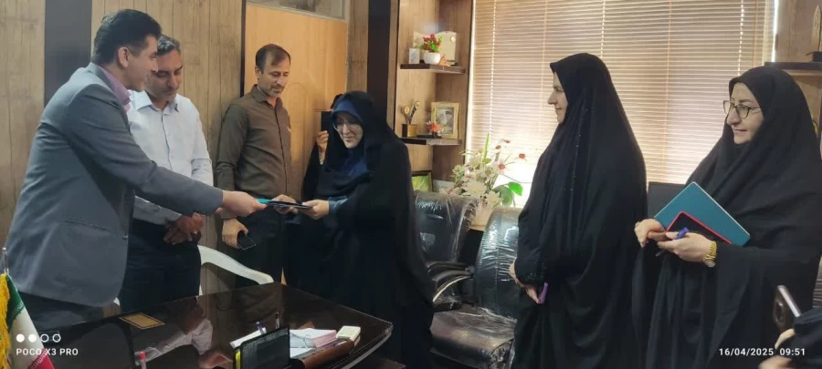 تمشیت امور  واحد  دانشگاهی زینب کبری(س)کازرون 
 4