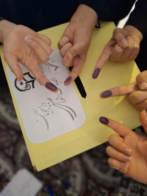 انتخابات هشتمین دوره همیاران بهداشت و سلامت جسم و روان در مرکز زینب کبری (س) کازرون 5