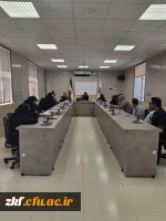 دیدار سرپرست دانشکده علوم تربیتی و معاونین استان فارس باکارکنان اداری در دانشکده علوم تربیتی زینب کبری (س) کازرون  2