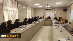 دیدار سرپرست دانشکده علوم تربیتی و معاونین استان فارس باکارکنان اداری در دانشکده علوم تربیتی زینب کبری (س) کازرون  2