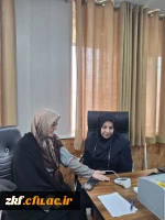 سنجش فشارخون کارکنان اداری دانشکده علوم تربیتی زینب کبری (س) کازرون به مناسبت هفته سلامت  2